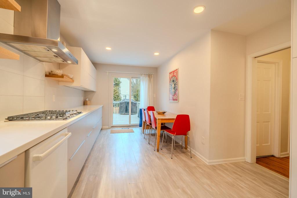 504 SABINE CIRCLE