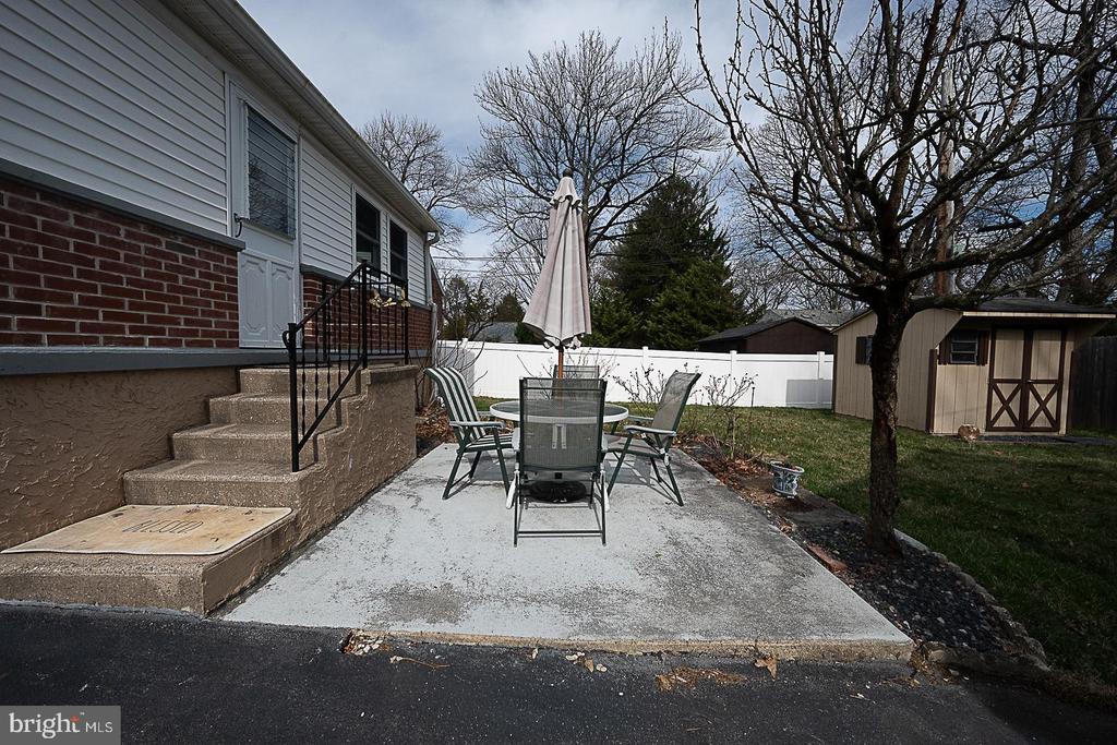 1504 WYNNEWOOD ROAD