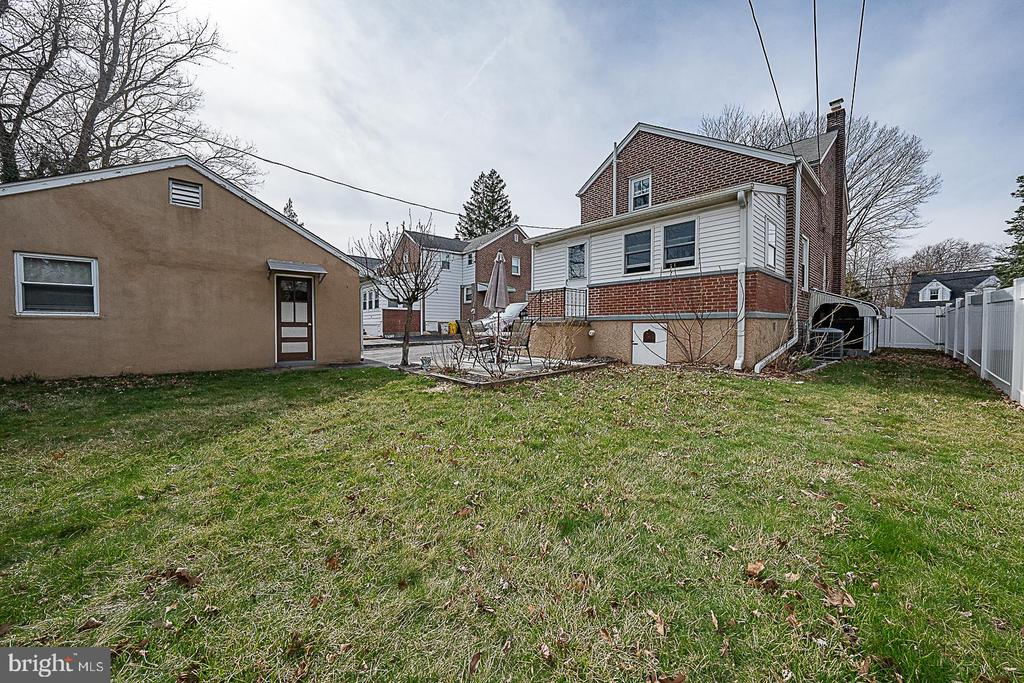 1504 WYNNEWOOD ROAD