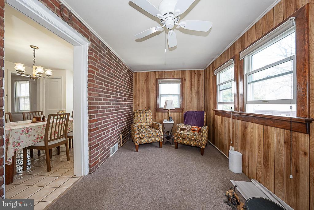 1504 WYNNEWOOD ROAD