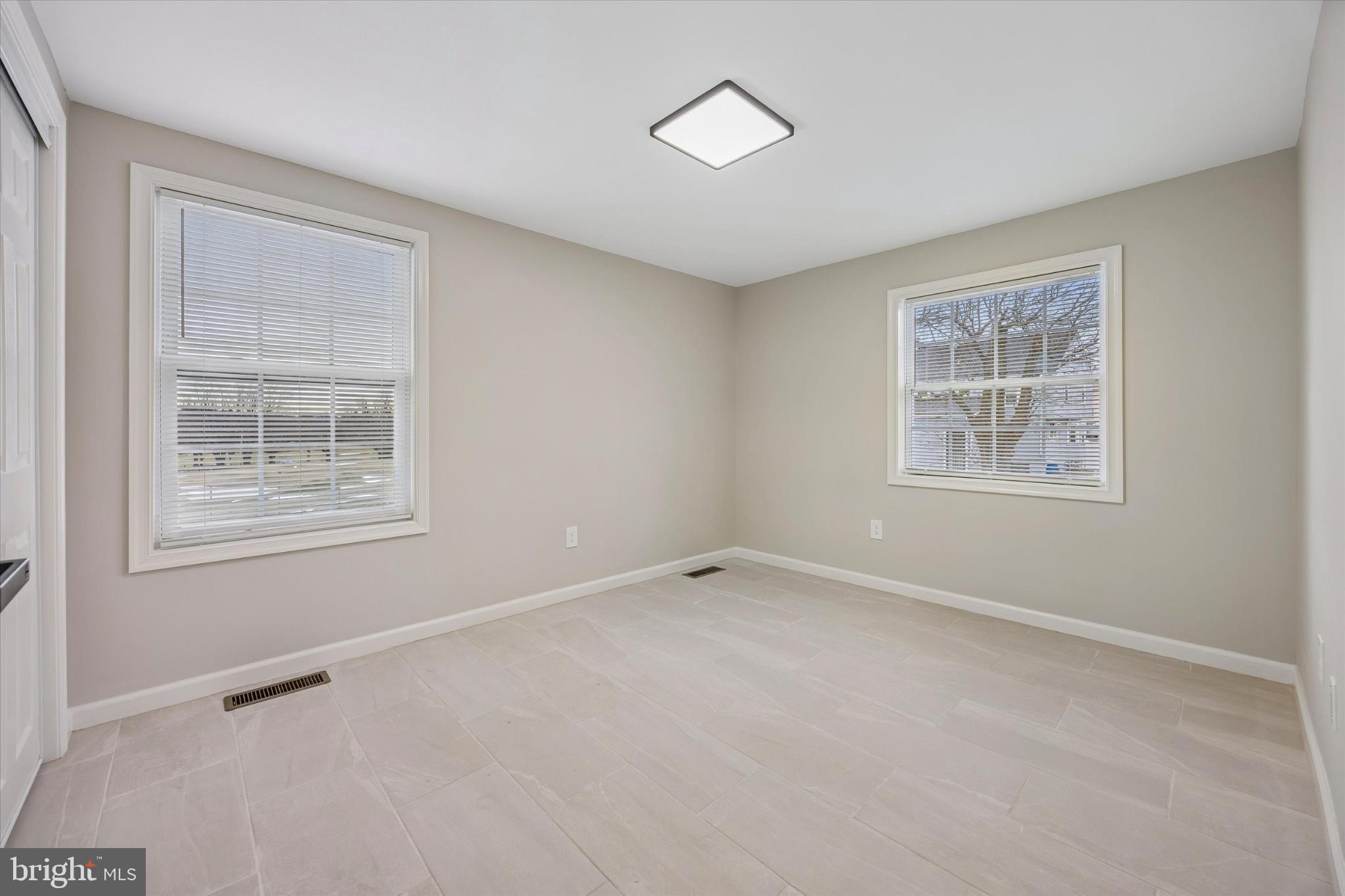 431 LOGAN AVENUE 1