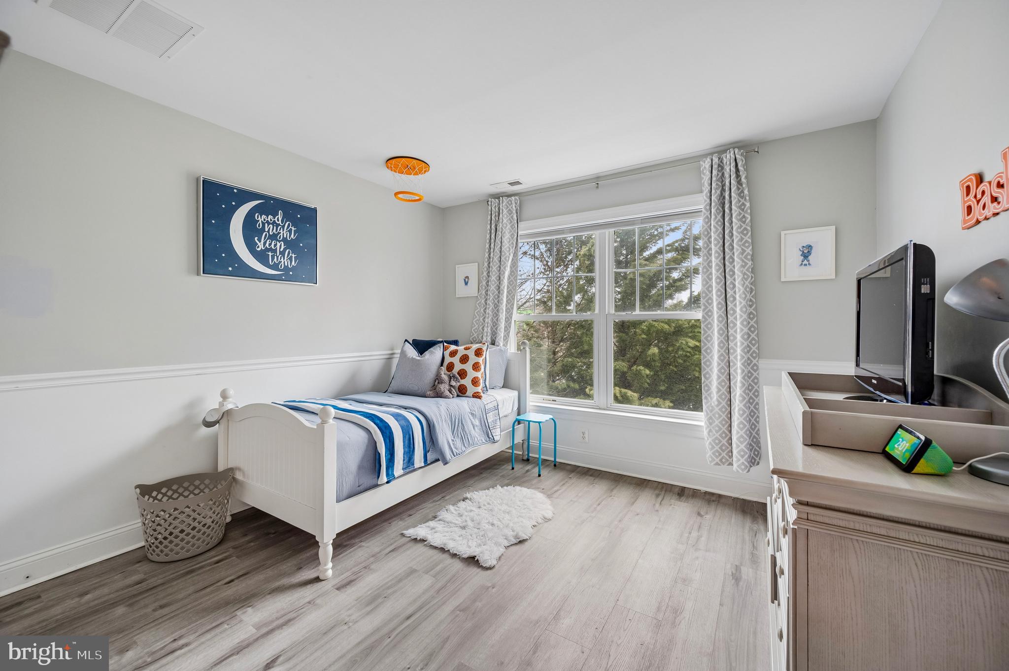 201 COBBLESTONE DRIVE