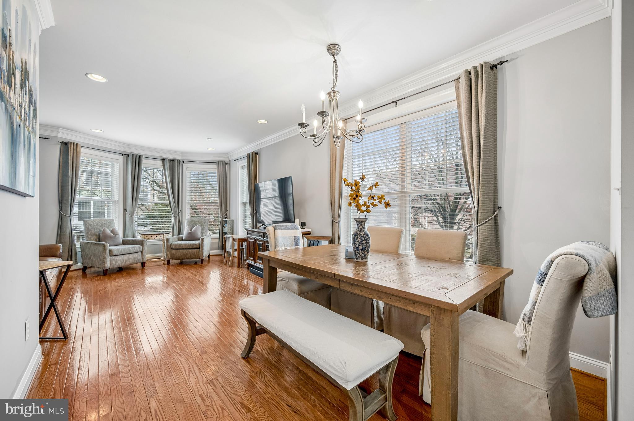 201 COBBLESTONE DRIVE