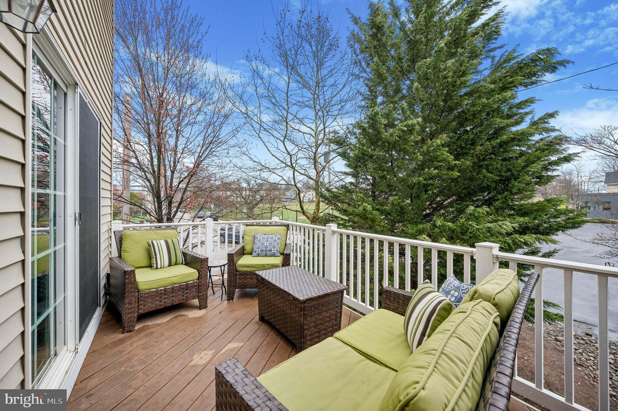 201 COBBLESTONE DRIVE