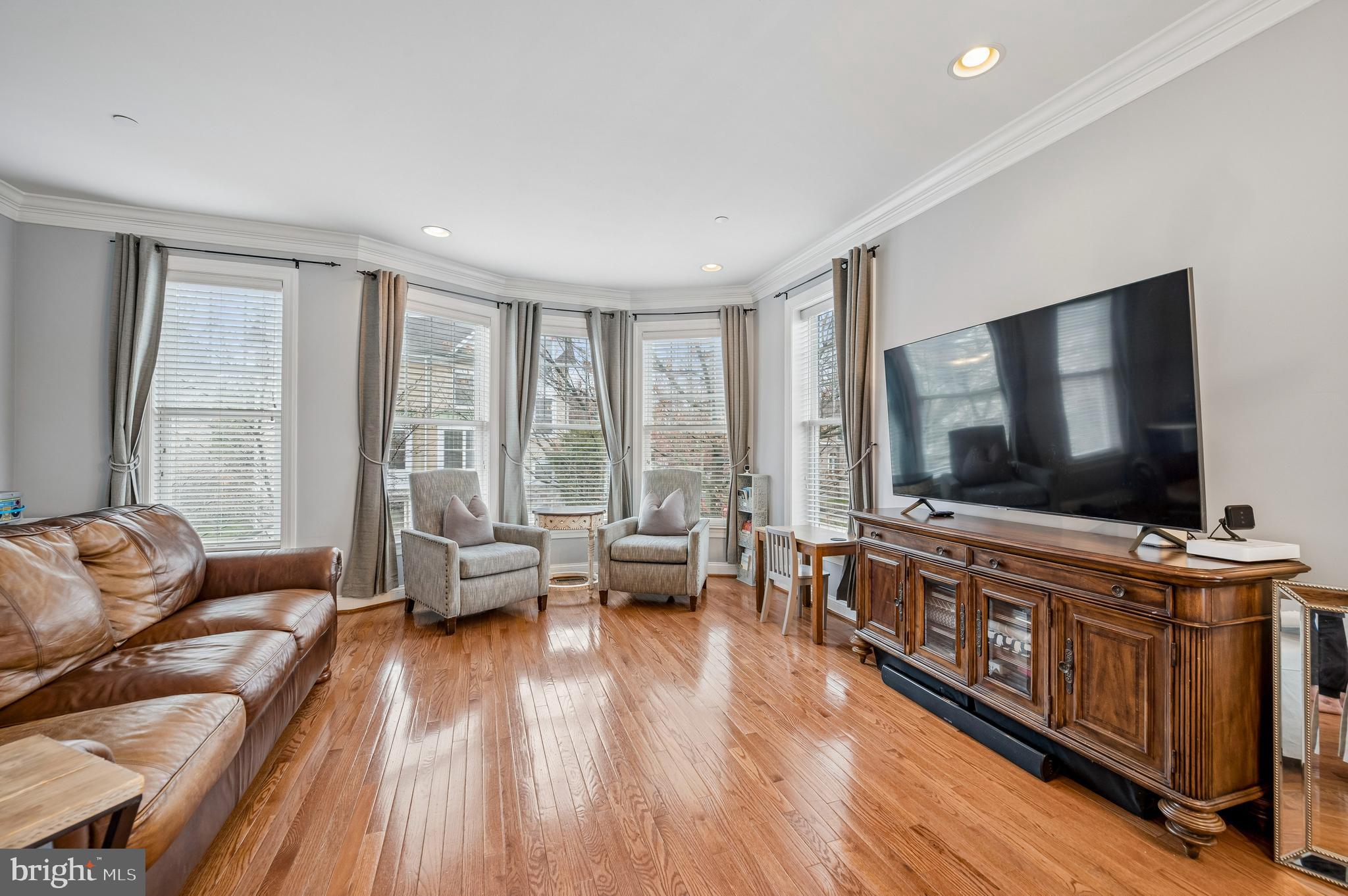 201 COBBLESTONE DRIVE