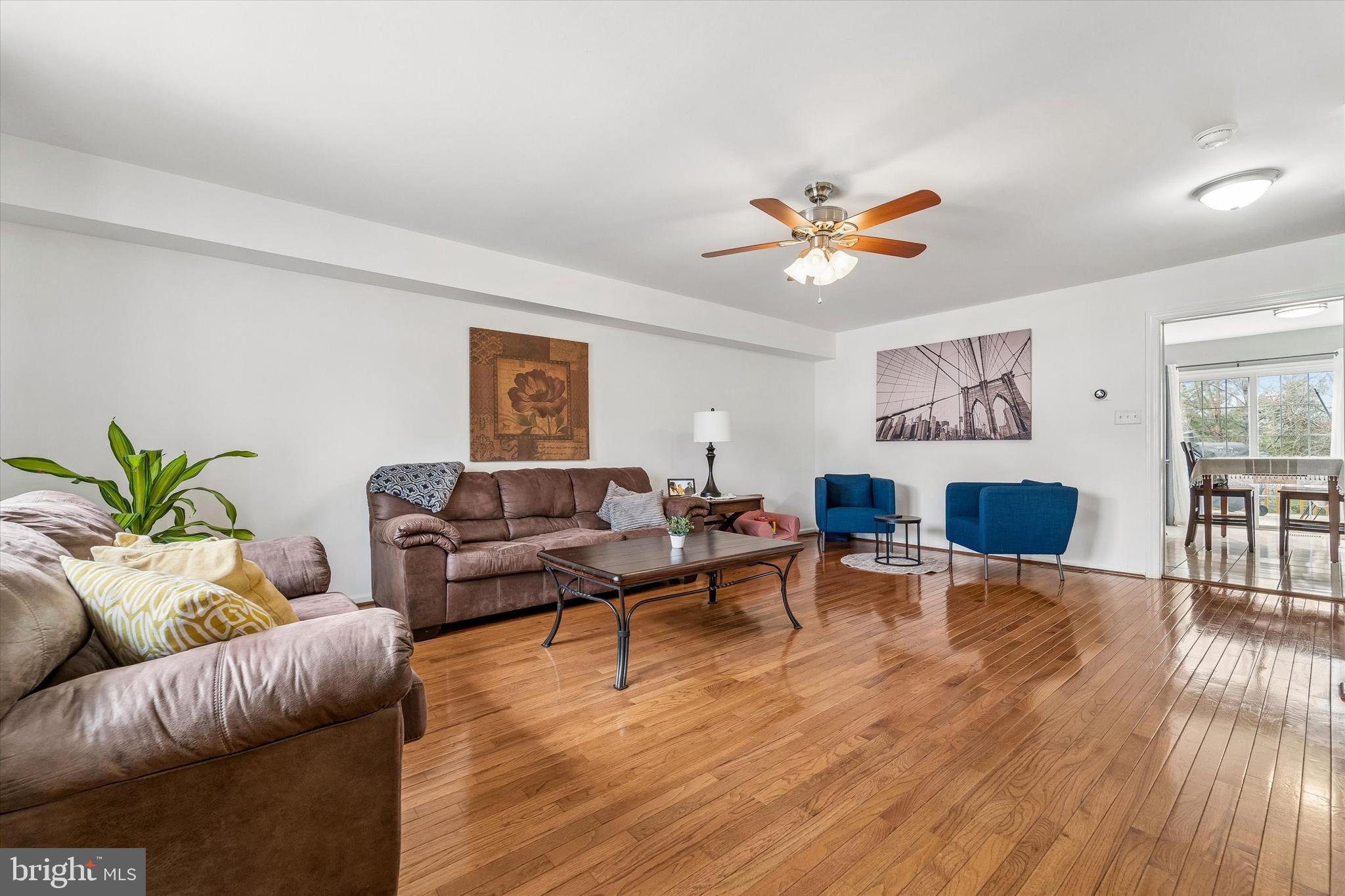 34 GRAYMONT CIRCLE
