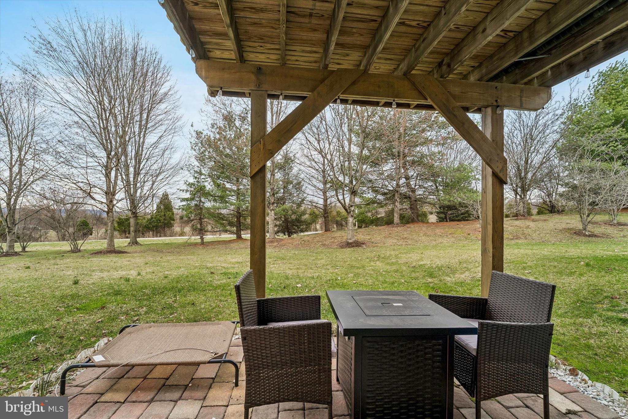 34 GRAYMONT CIRCLE