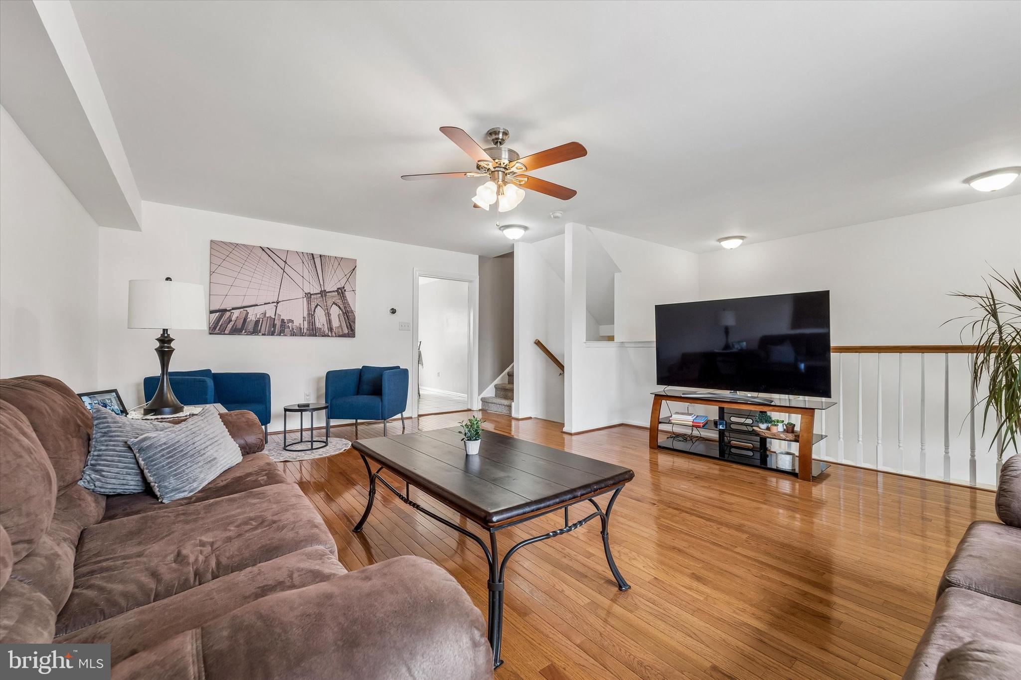 34 GRAYMONT CIRCLE