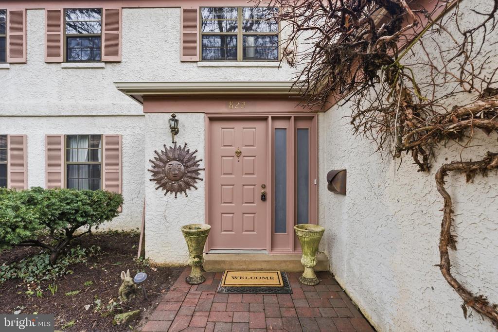 822 WICKFIELD ROAD