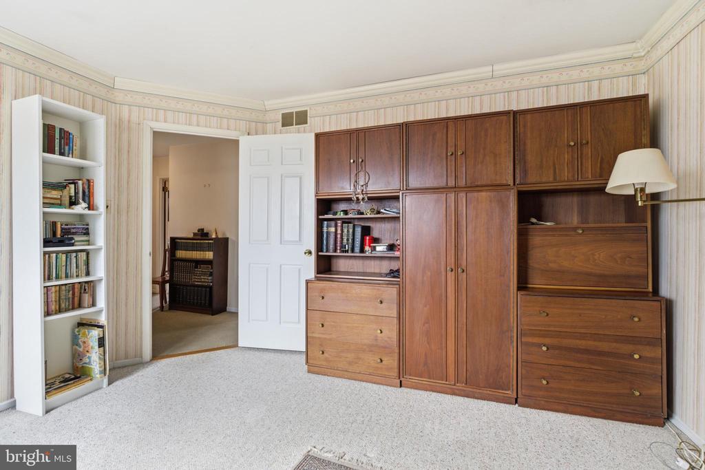 822 WICKFIELD ROAD