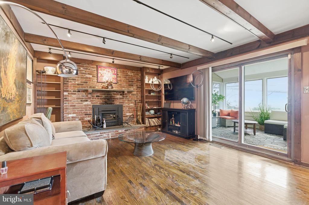 822 WICKFIELD ROAD