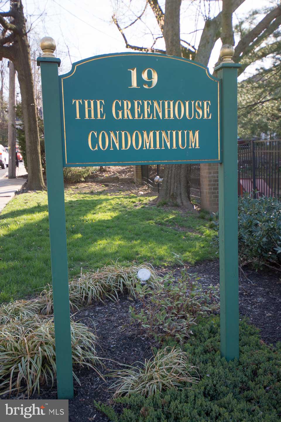 19 ROCK HILL ROAD 1-G