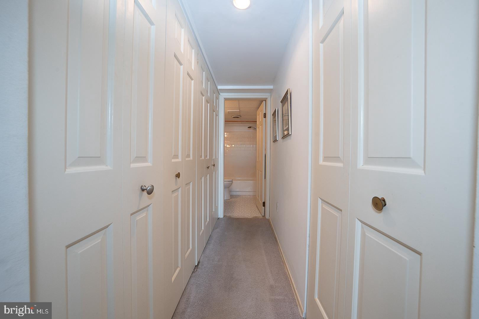 19 ROCK HILL ROAD 1-G