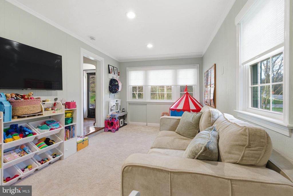 529 SHORTRIDGE DRIVE