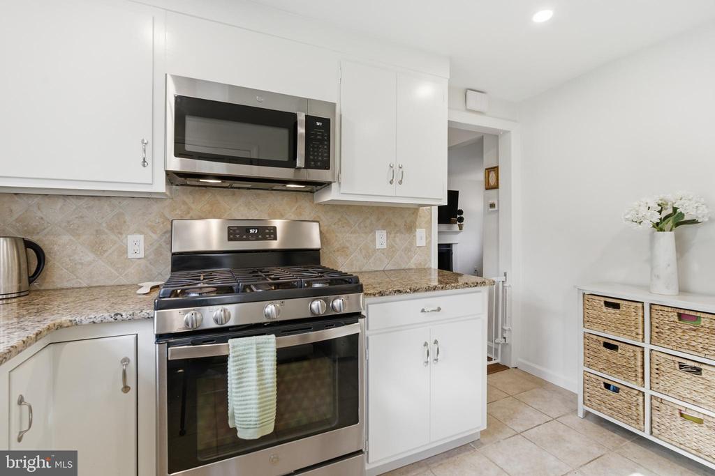 529 SHORTRIDGE DRIVE