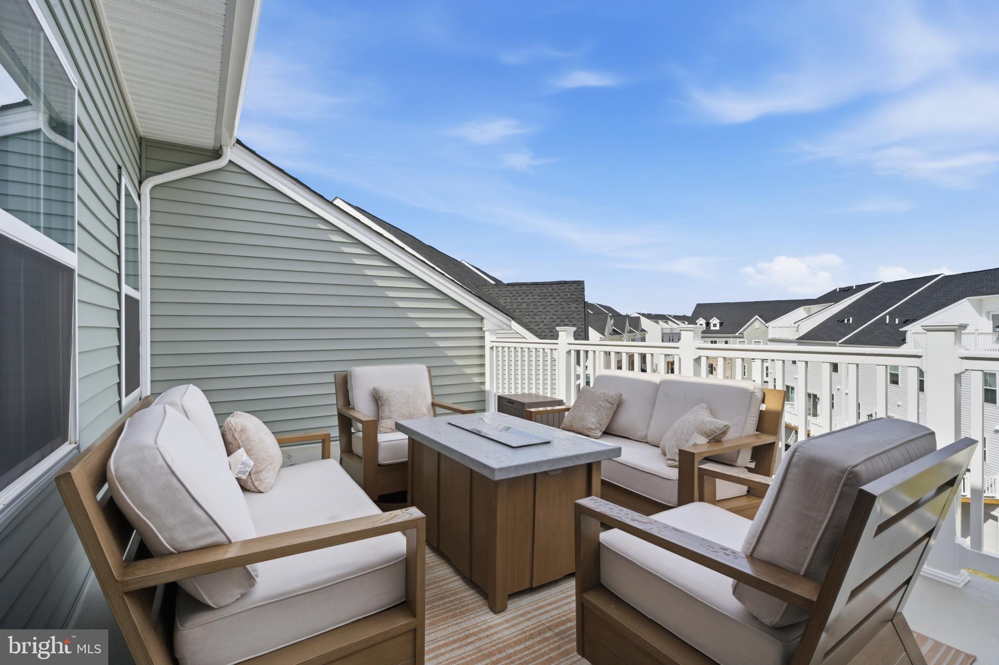 65 E FRONT STREET