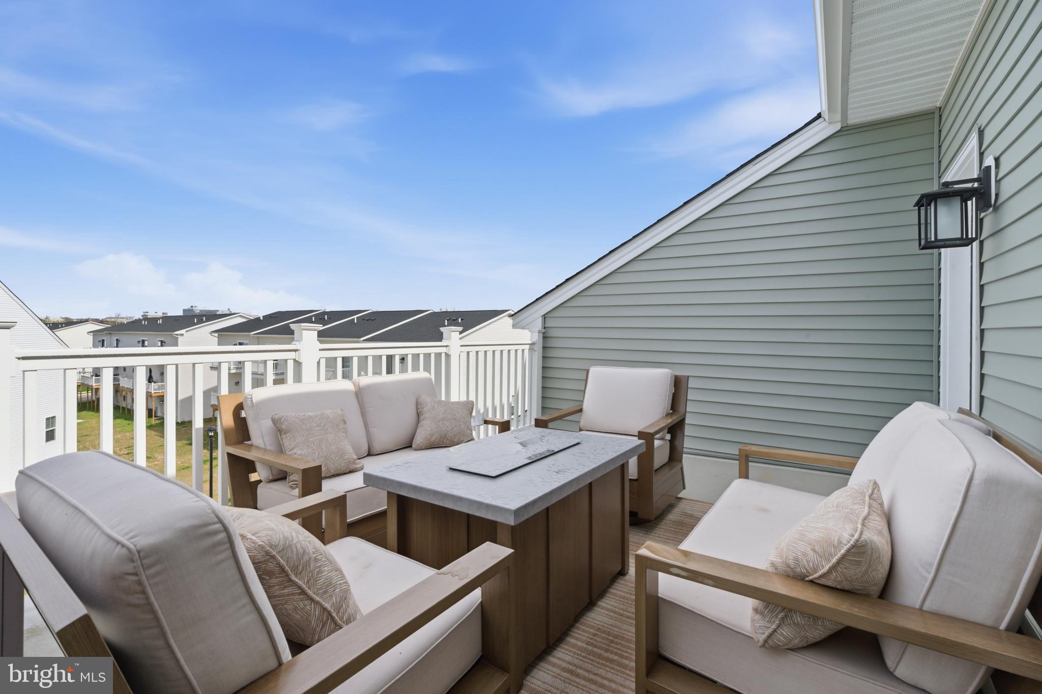 65 E FRONT STREET