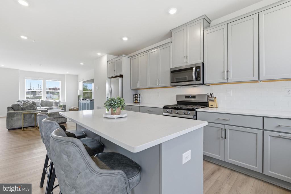 65 E FRONT STREET