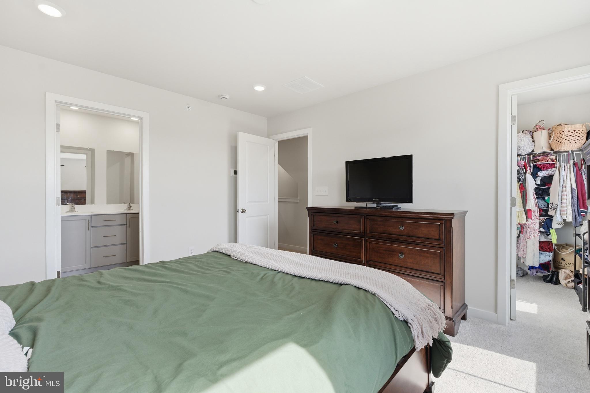 65 E FRONT STREET