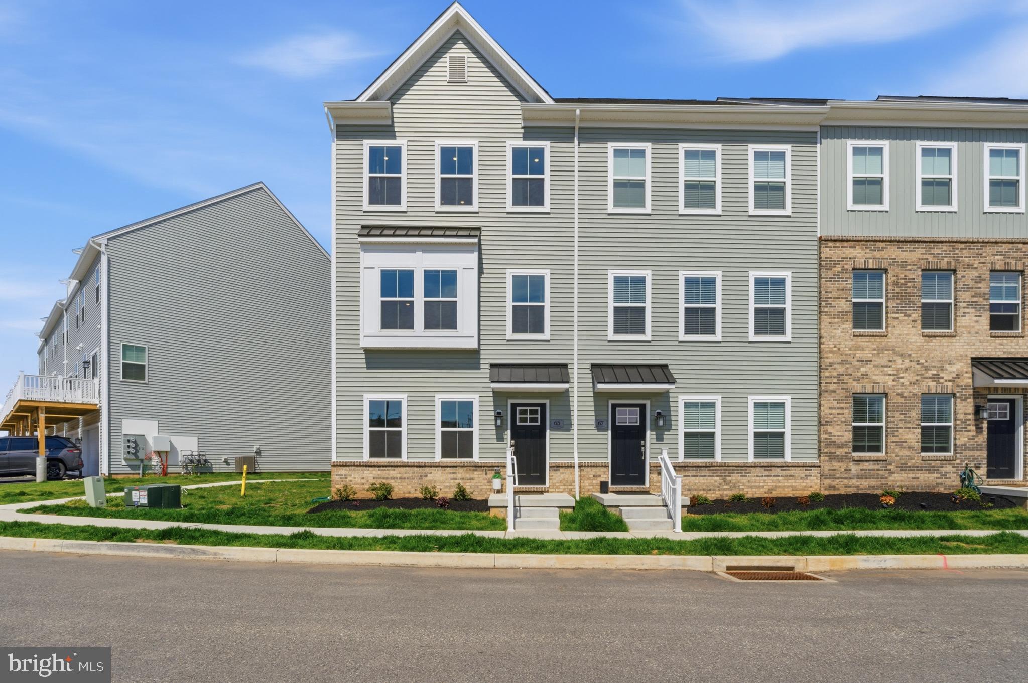 65 E FRONT STREET