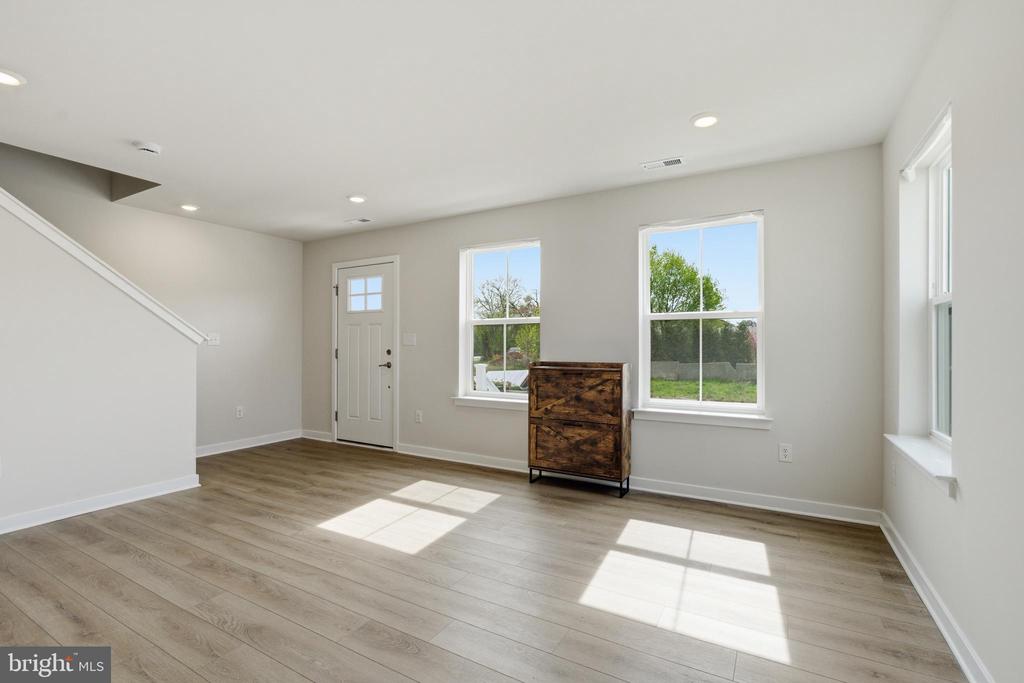 65 E FRONT STREET
