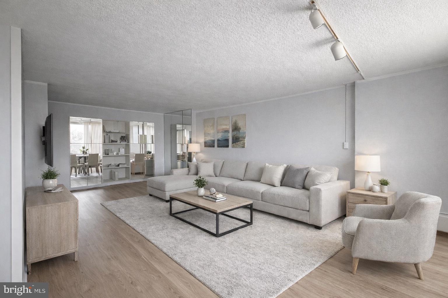 1001 CITY AVENUE W-1003