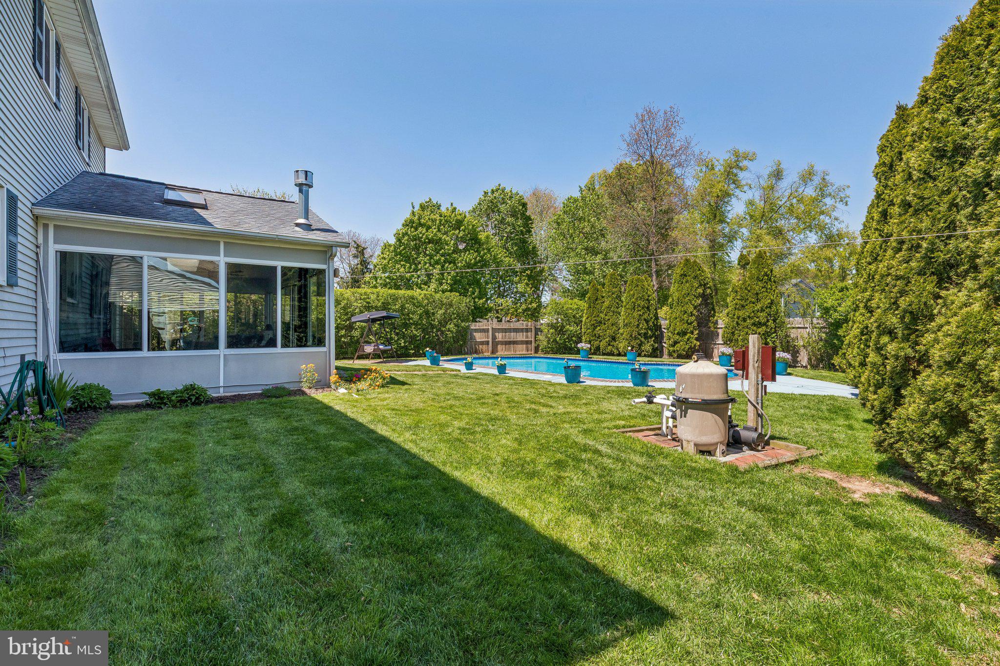 1375 DOWNING DRIVE