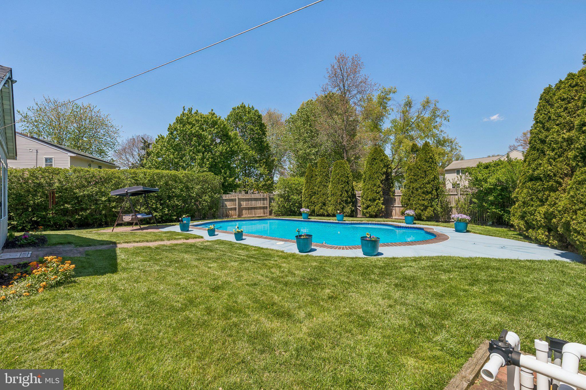 1375 DOWNING DRIVE