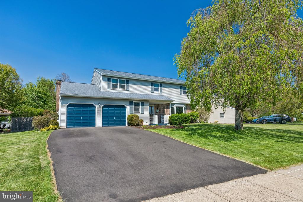 1375 DOWNING DRIVE
