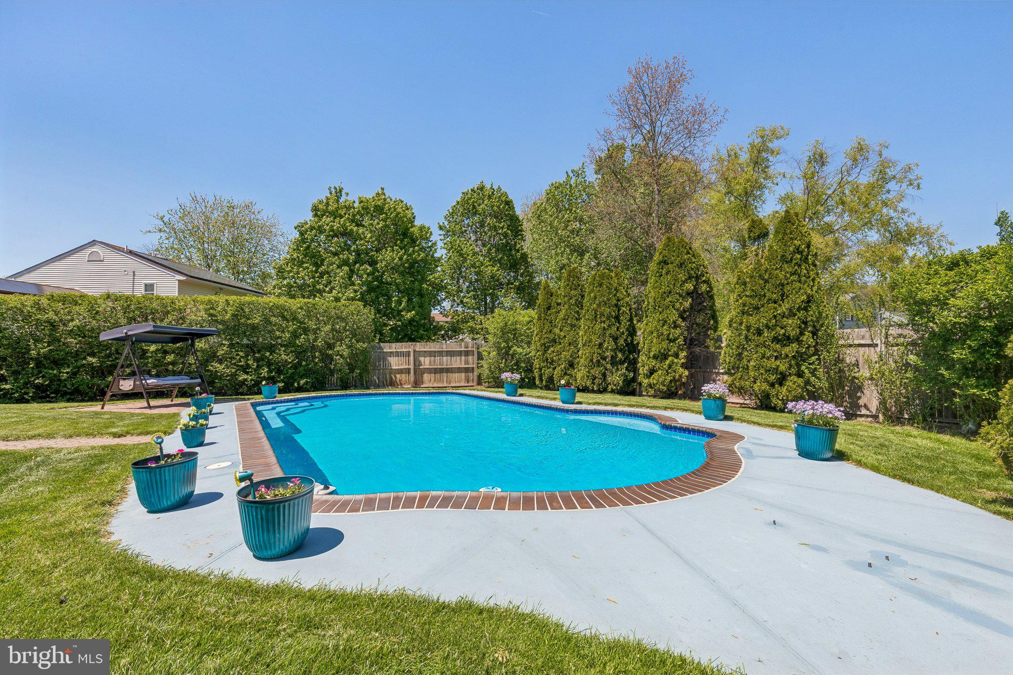 1375 DOWNING DRIVE