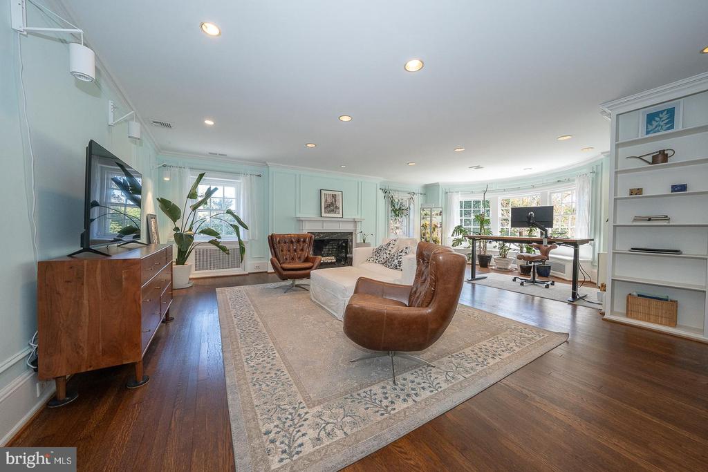 411 WISTER ROAD