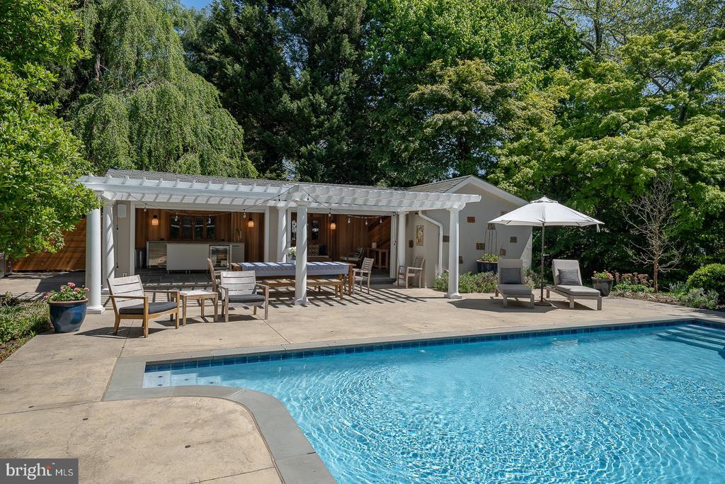 411 WISTER ROAD