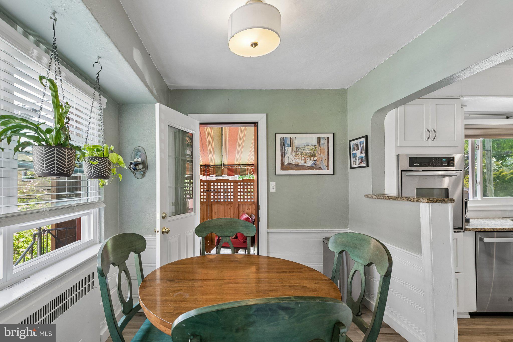 228 EDGEHILL ROAD
