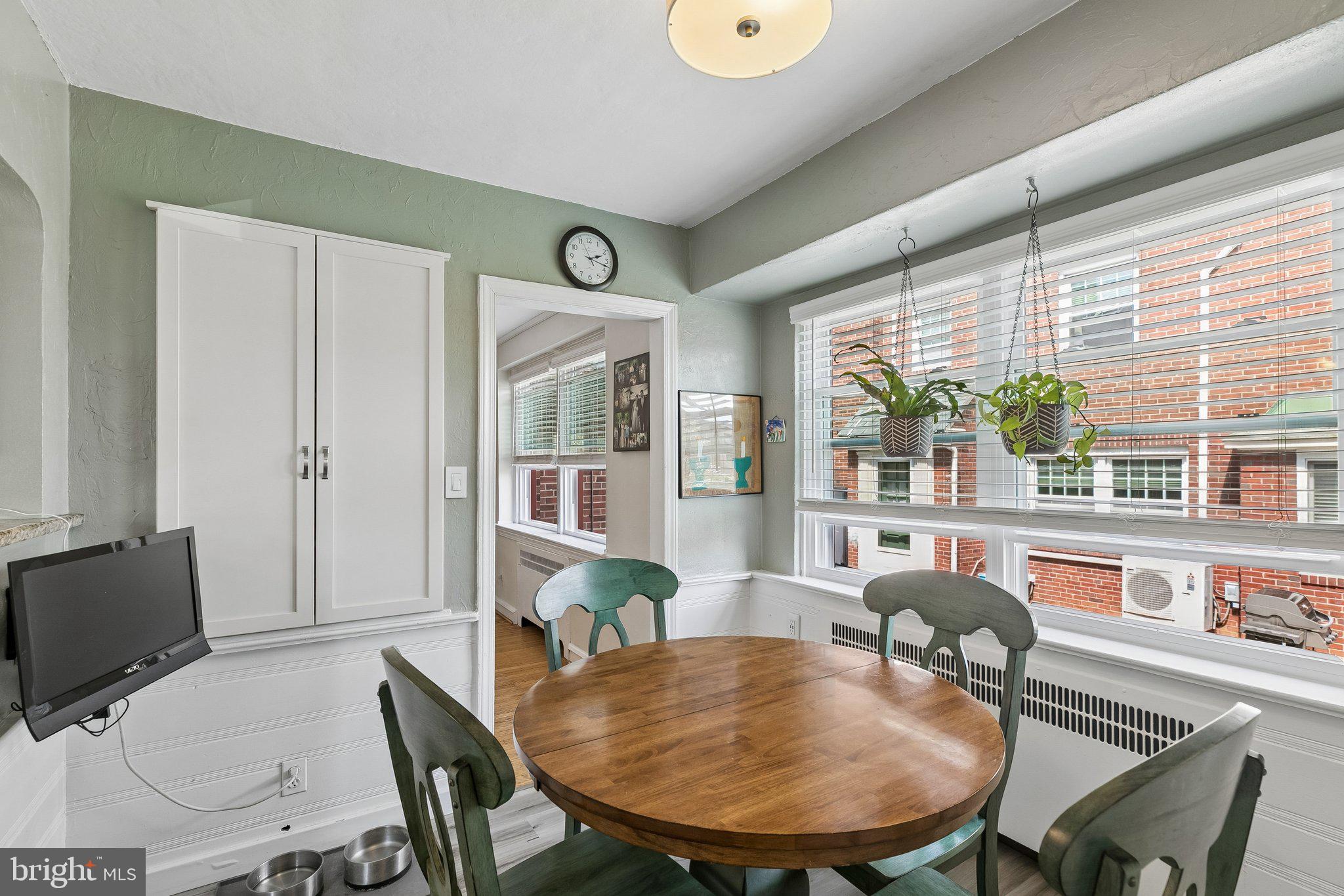 228 EDGEHILL ROAD