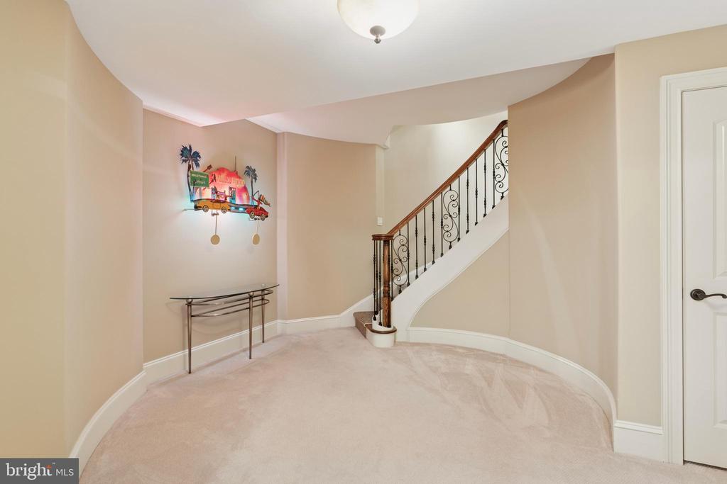 420 WILLIAMSON ROAD