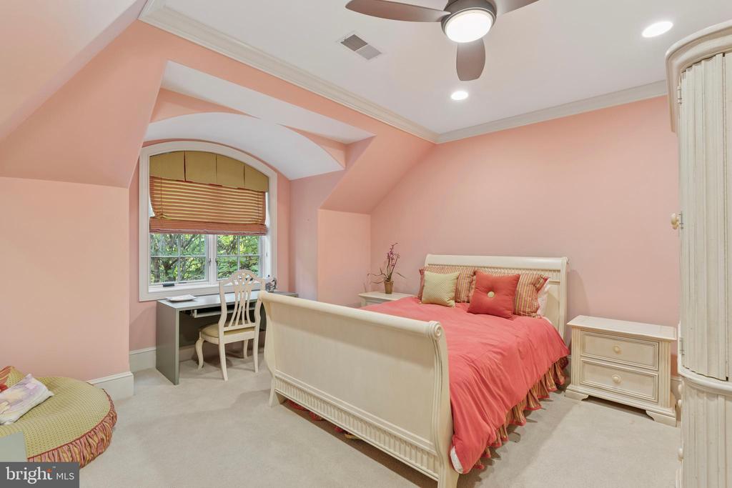 420 WILLIAMSON ROAD