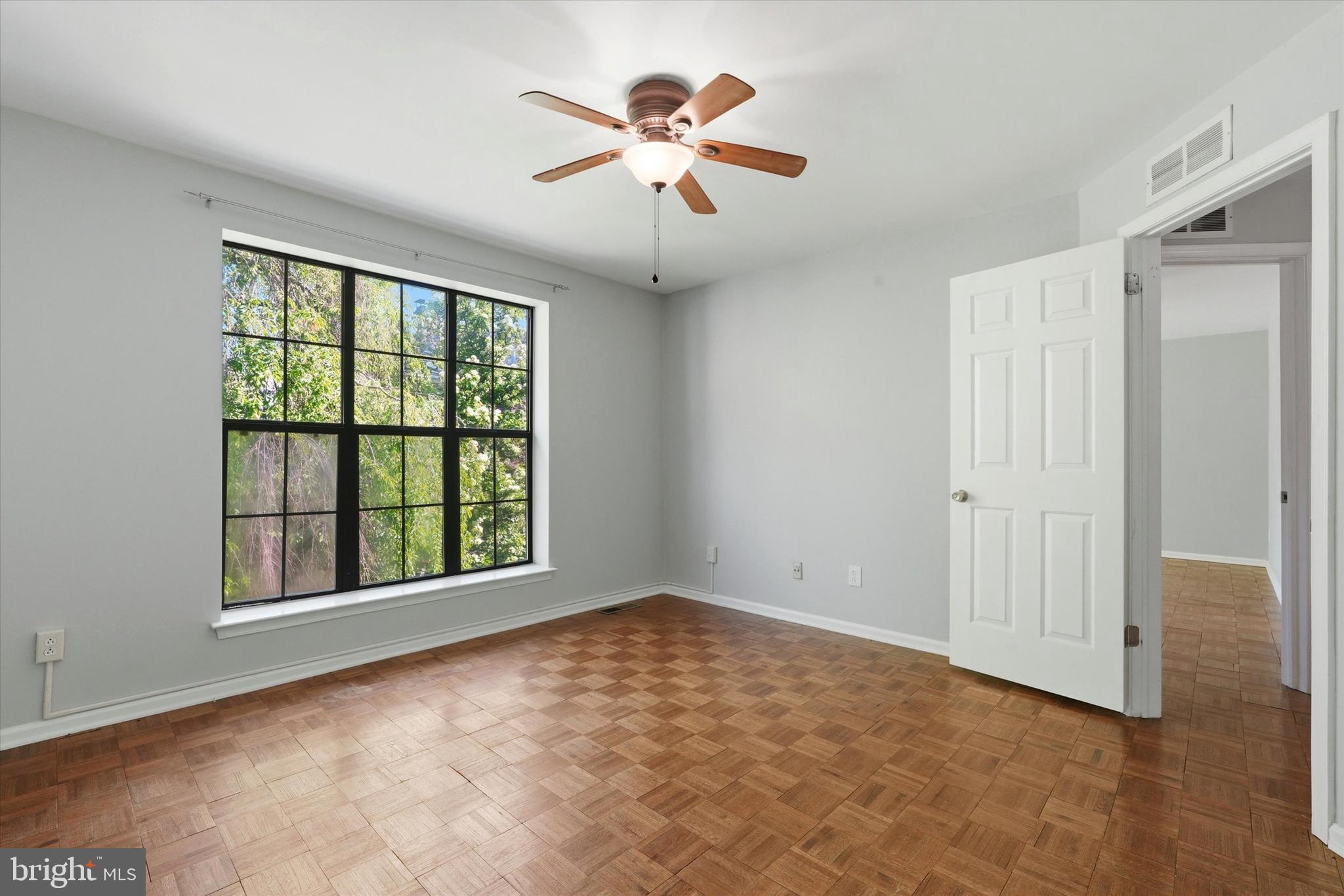 101 MONTGOMERY AVENUE B-2