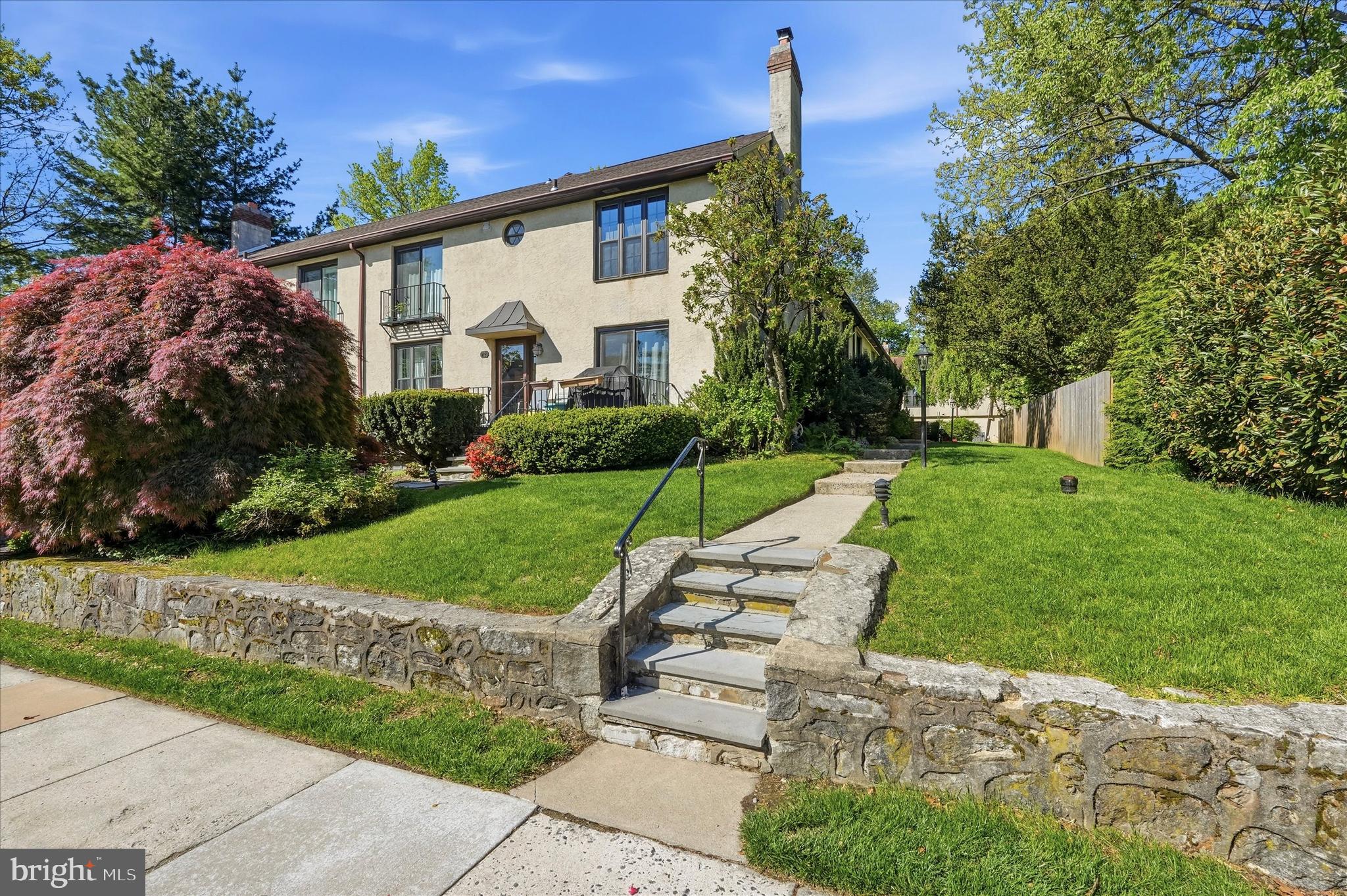 101 MONTGOMERY AVENUE B-2