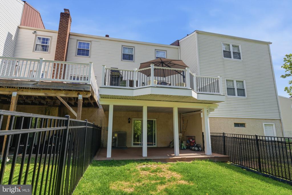 320 BIRCH DRIVE