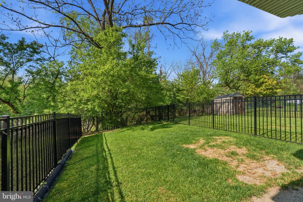 320 BIRCH DRIVE
