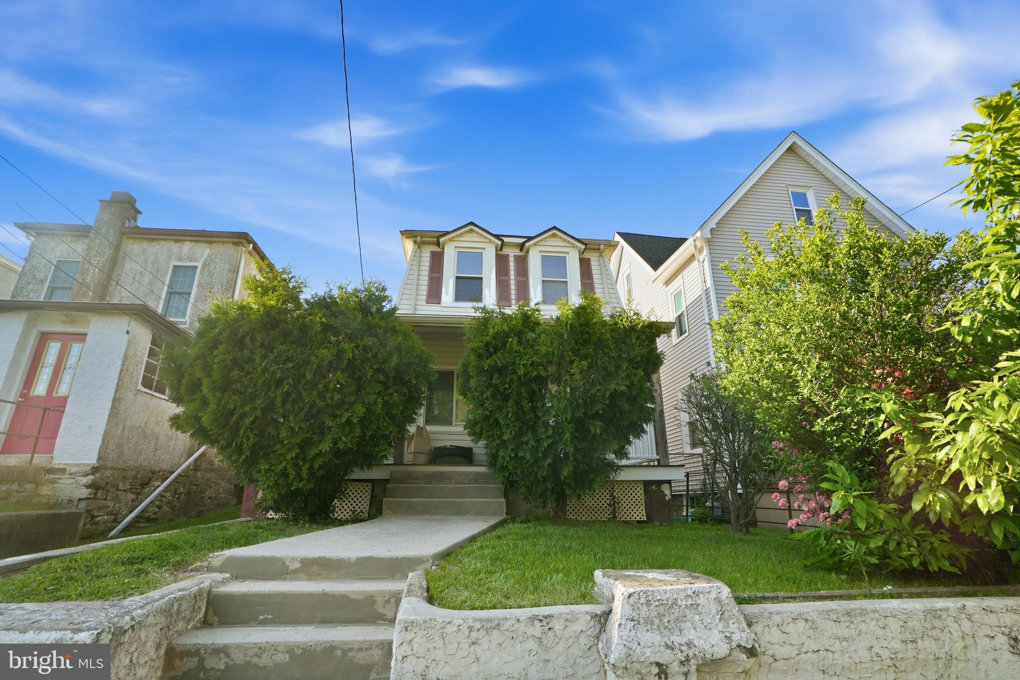 322 TULPEHOCKEN AVENUE