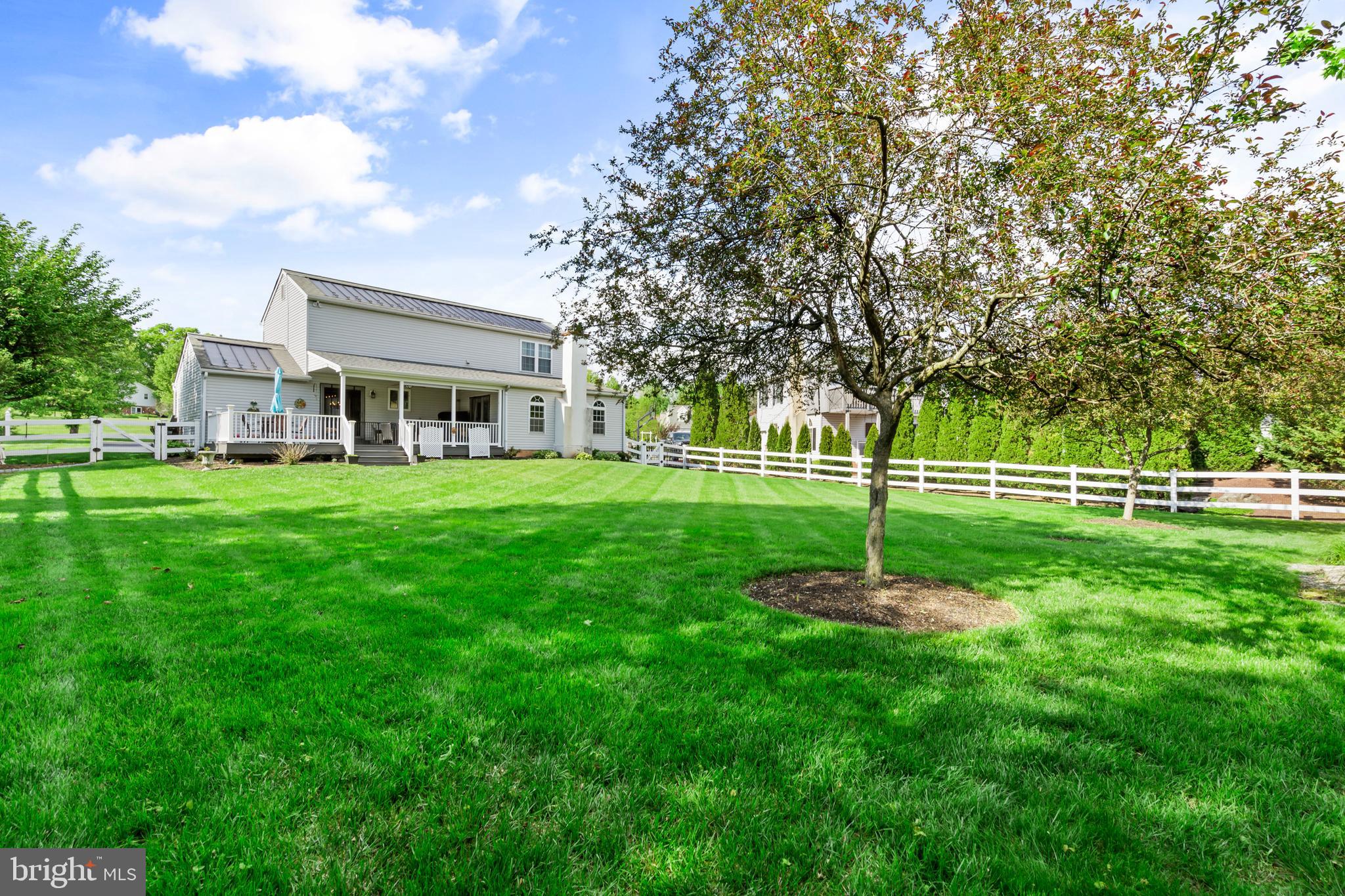 115 ELIO CIRCLE