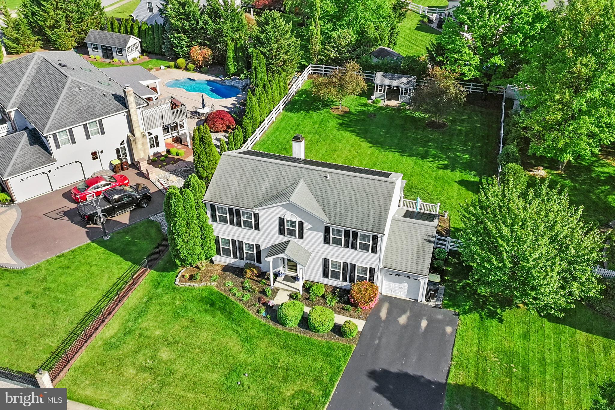 115 ELIO CIRCLE