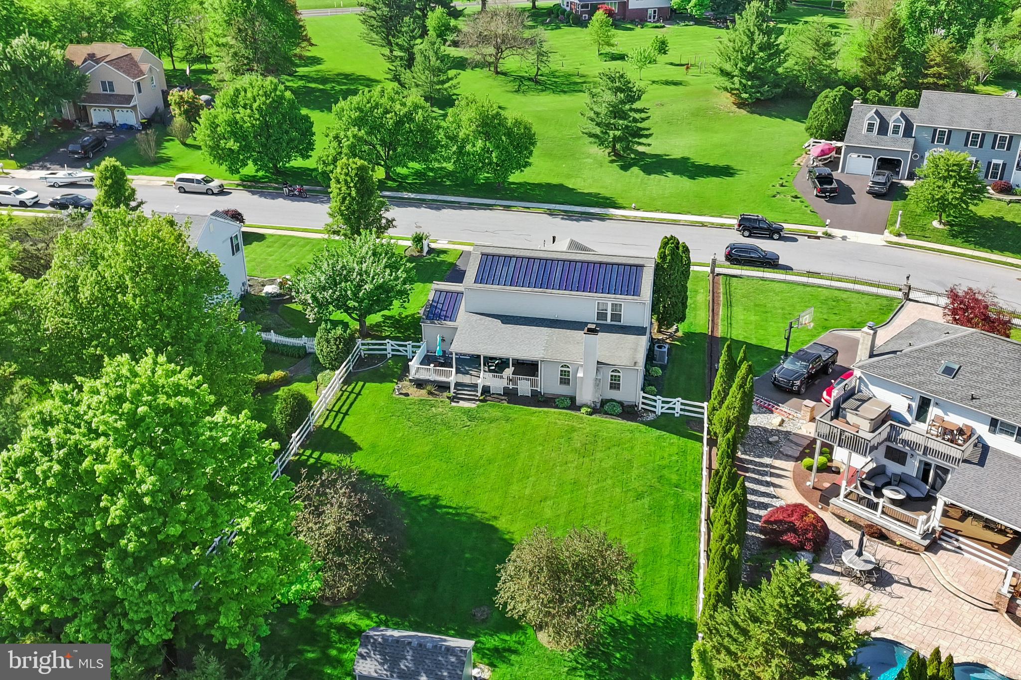 115 ELIO CIRCLE