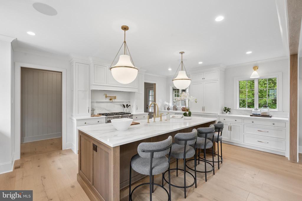 519 SUSSEX ROAD