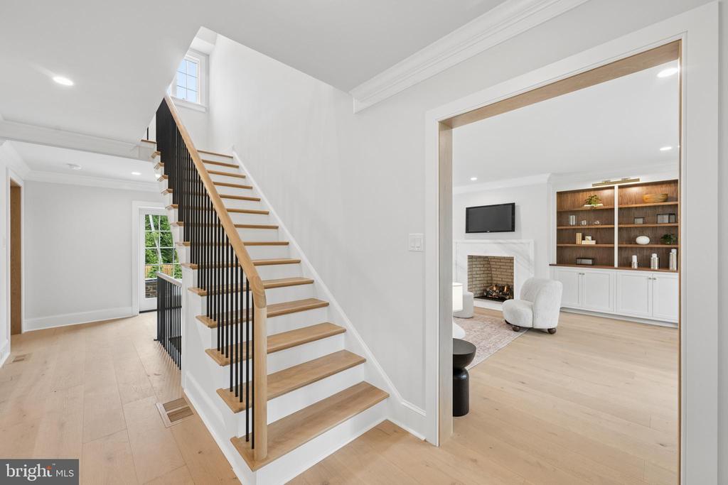 519 SUSSEX ROAD