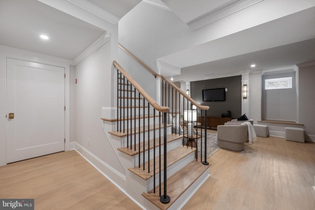 519 SUSSEX ROAD