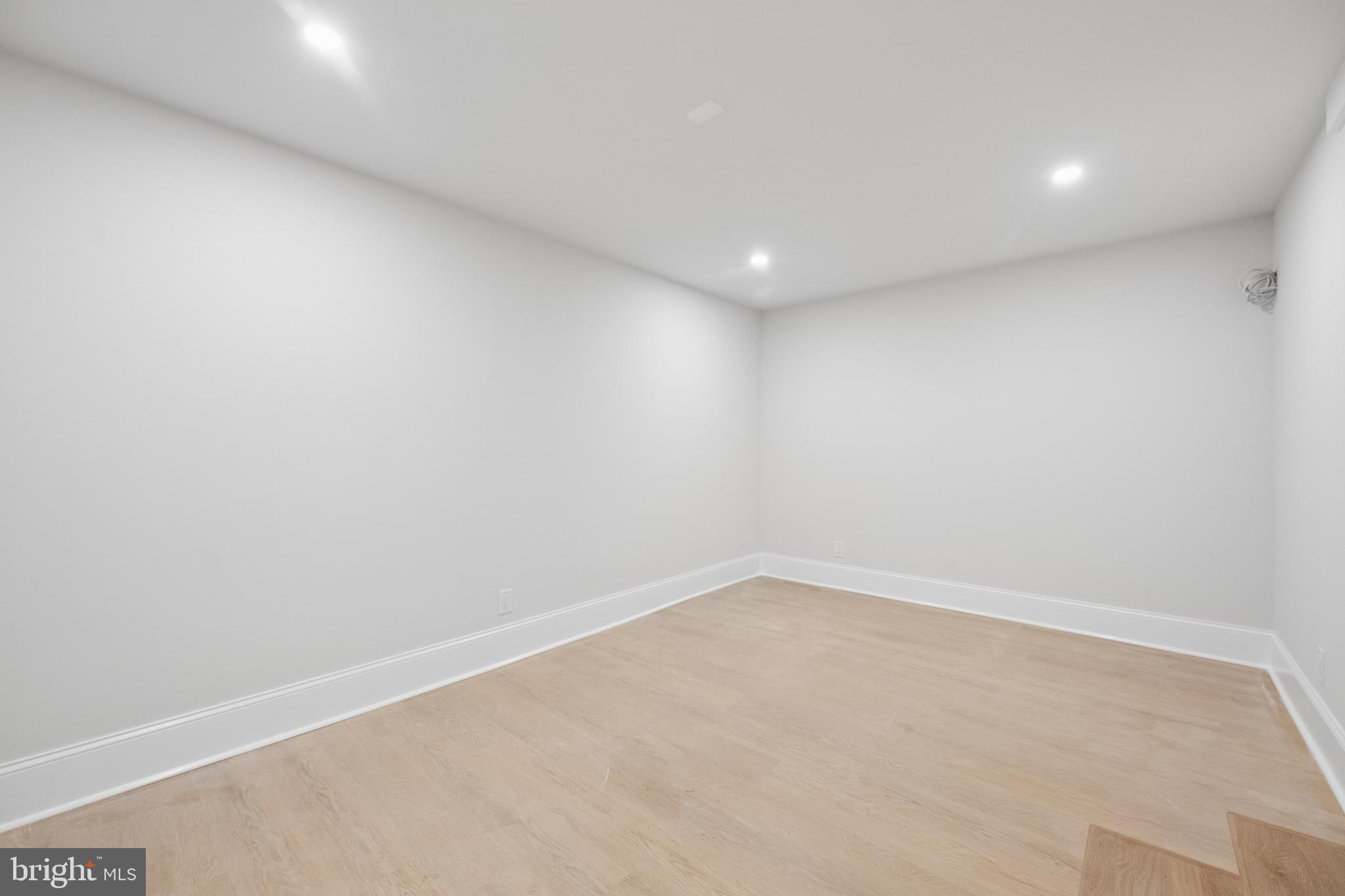 519 SUSSEX ROAD