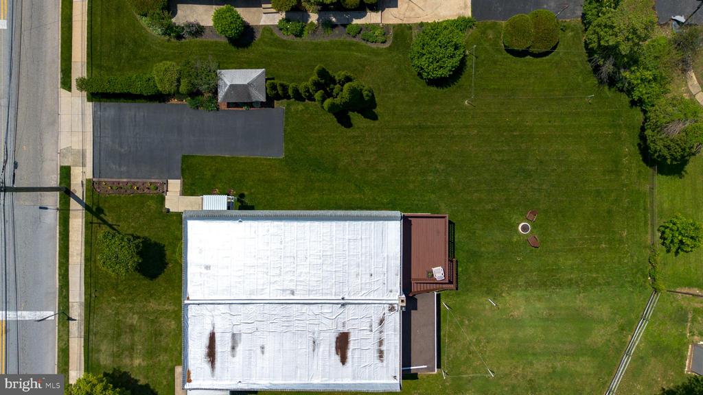 1430 COLWELL LANE
