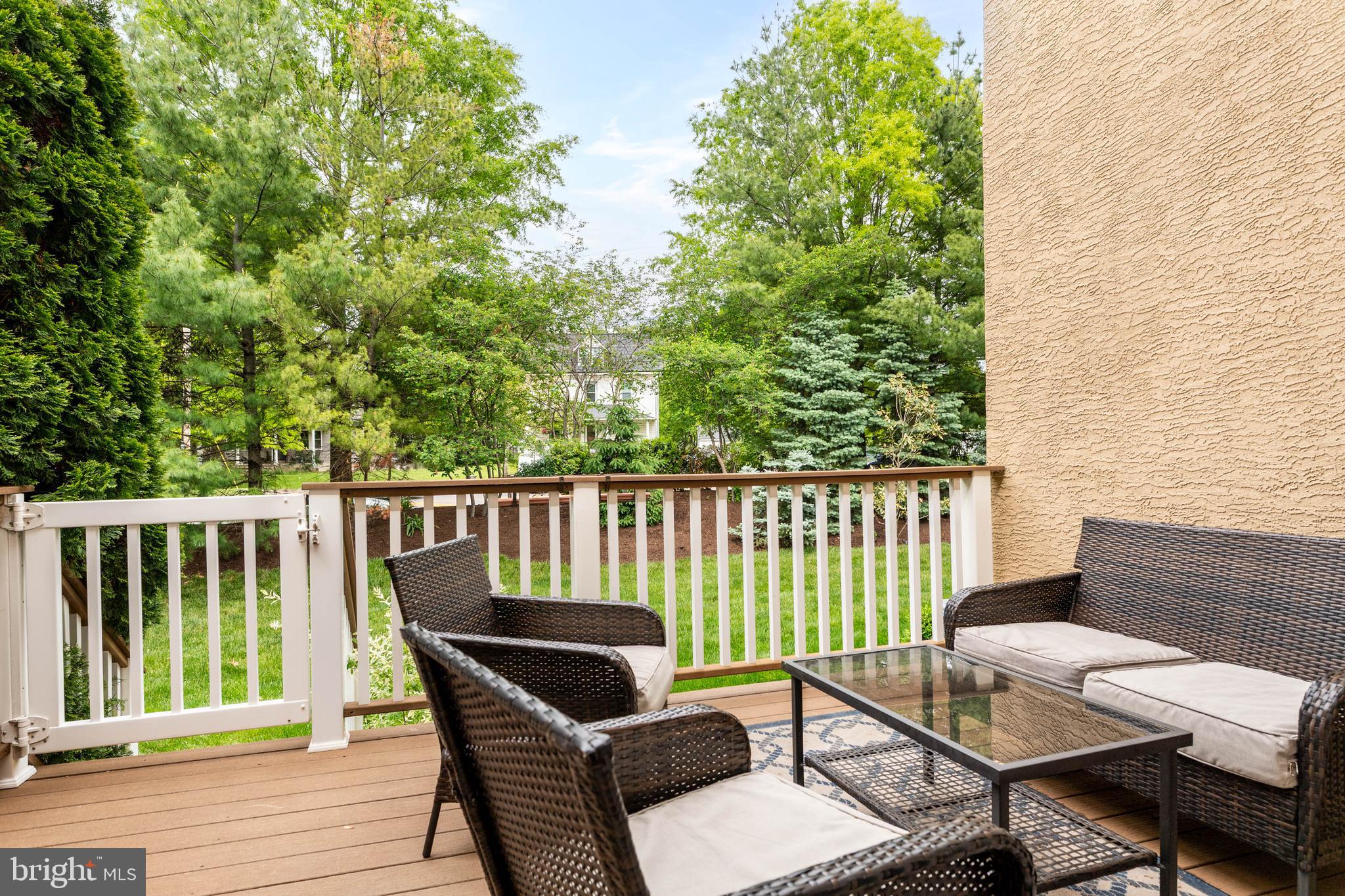 134 CARRIAGE COURT